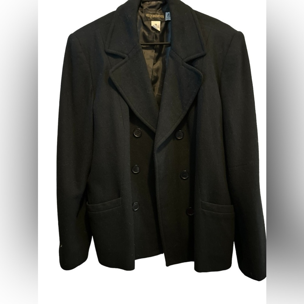 Requirements brand 100% Wool blazer black‎